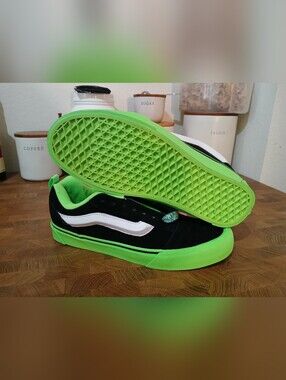 🆕️ Vans Shoes